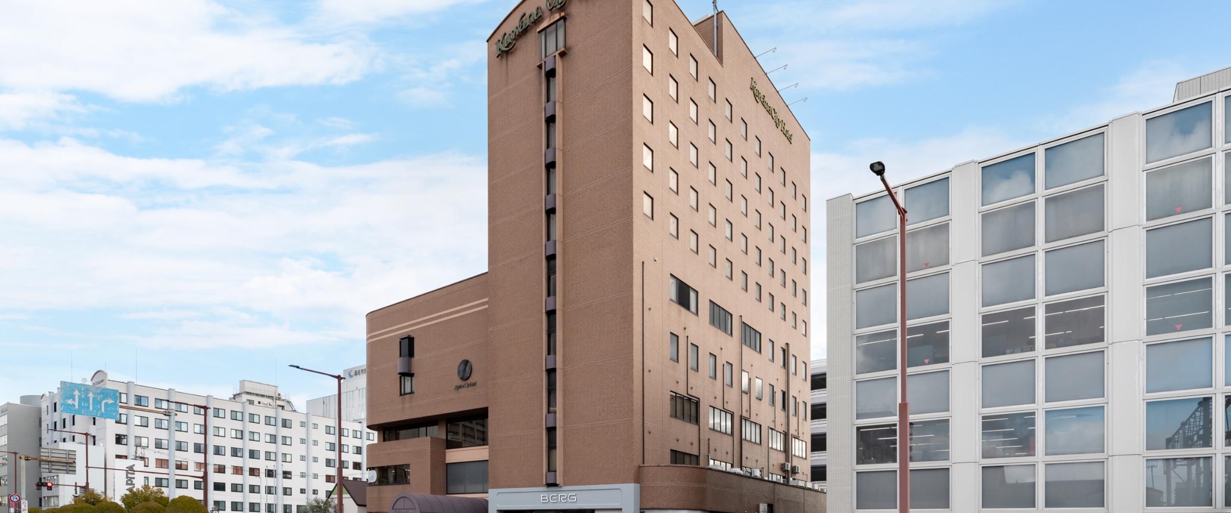 ホテル外観